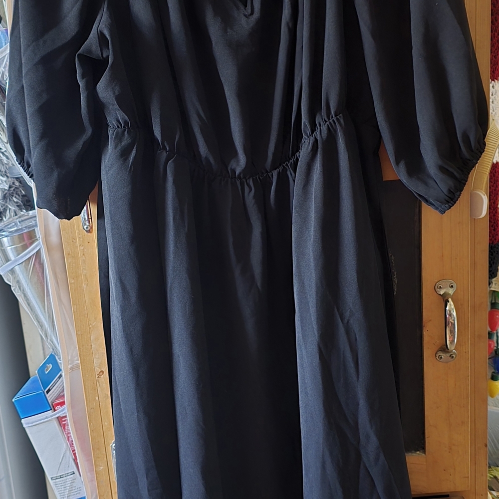 Classic Black Women's Midi Dress - Elegant Puff Sleeve